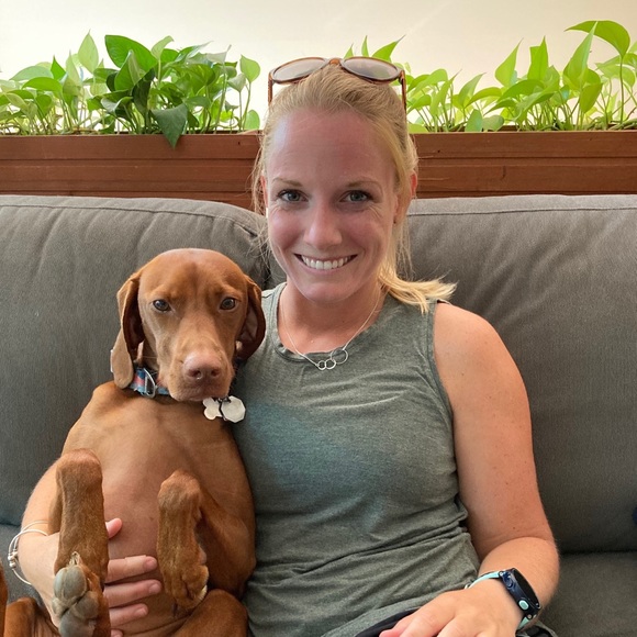 Meet your Posher, Amy - Picture 1 of 1